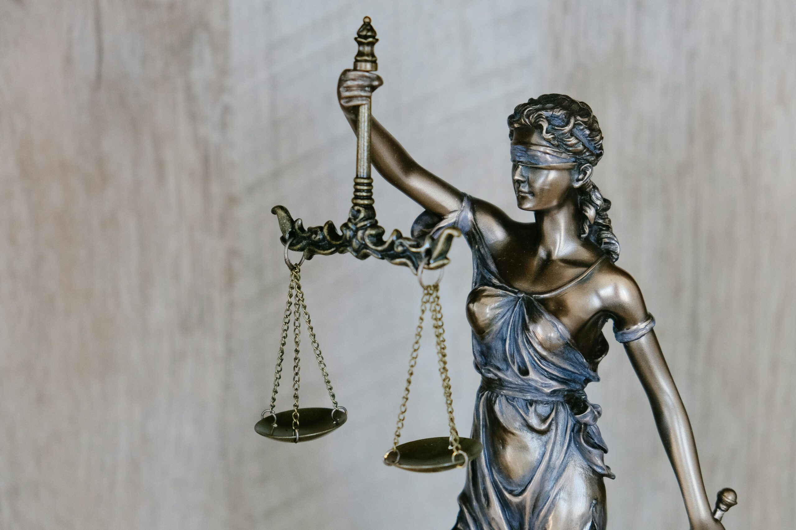 Justizia Rechtsanwältin Sandra Korzenski Fachanwältin für Strafrecht